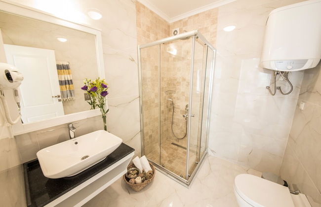 Cedrus Suites - Photo 73