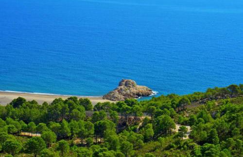 REFUGI DE MAR WITH PRIVATE SWIMMING POOL AND FREE WIFi - Foto 16