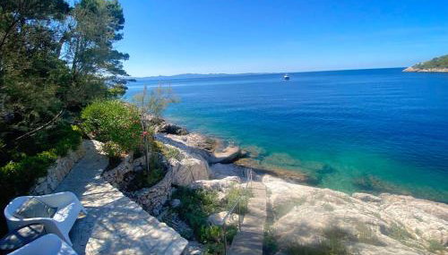 Villa Moro: Beachfront Privacy - Foto 4, Garden