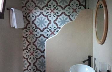 Valia's Beach Studios - Photo 12