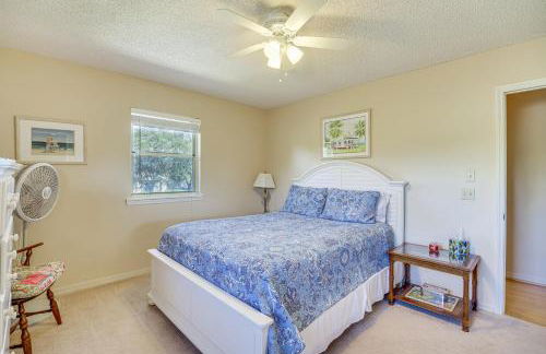 Sebastian Home with Large Deck Near Golfing and Beach - Foto 16