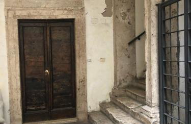 Portico di ottavia prime location with internal courtyard - Foto 38