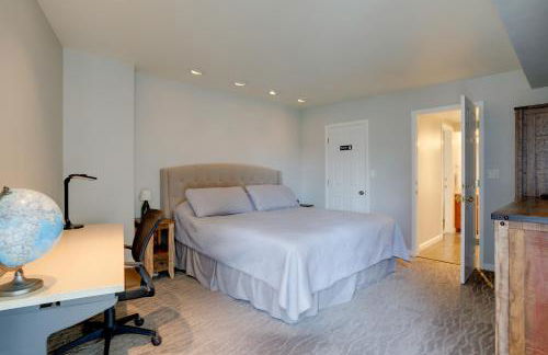 Upscale Denver Condo with Communal Deck and Gym! - Foto 13