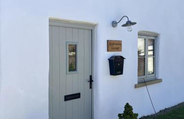 Blacksmiths Cottages - Photo 2