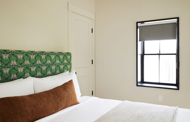 Hudson River Way by Woodstock Way Hotel - Photo 5