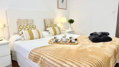 Castro Holidays - Céntrico Piscina Urbanización Garaje Gratis - Foto 5