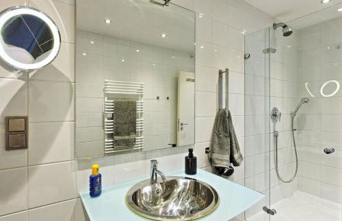 Luxus über 2 Etagen mit Balkon in Elberfeld - Foto 24