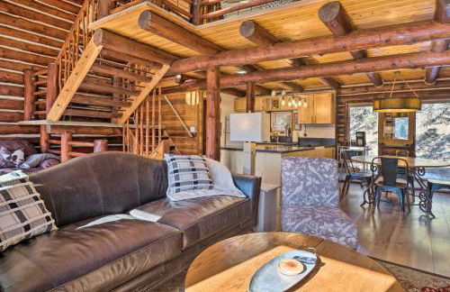 Classic Colorado Log Home with Mountain Views! - Foto 4