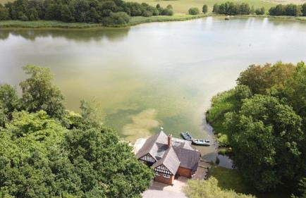 The Boathouse - Foto 1