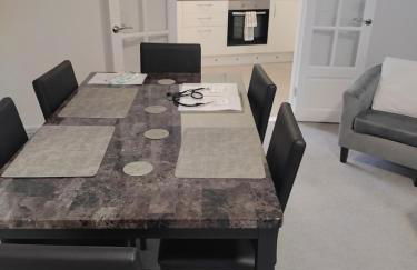 Modern 2 bed house sleeps 6 - Photo 6