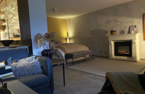 Exklusiver Souterrain - zentral, ruhig mit großer Terrasse, Bergblick und privaten Sauna zzgl - Photo 7