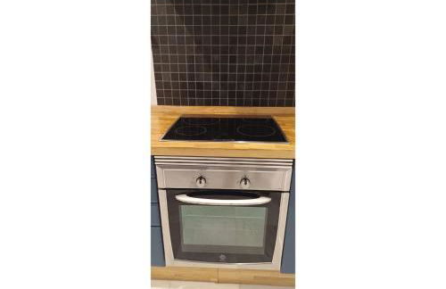 SunBeach Hacienda Apartment - Photo 18