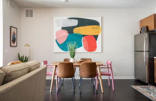 NEW HAPPY TRAIL 2BR CONDO CLOSE TO DOWNTOWN - Foto 9