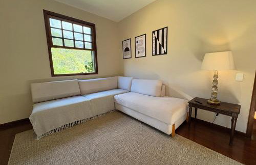 Casa 04 Vale Boa Vista - Casa Charmosa com 3 Suítes e Acesso à Área de Lazer Completa de Condomínio - Photo 17