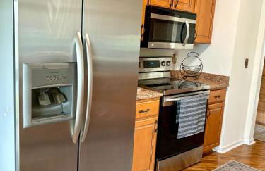 Elegant 3-Bedroom Condo in Lewes with Pond Views - Foto 5