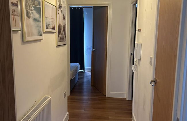 Immaculate 2-bed Apartment in Romford - Photo 6