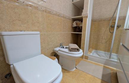 Elegant Sea View Apartment Near Beach & Train - Foto 30