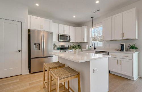 4 Mi to Surf City Beaches! Family Coastal Retreat - Foto 7