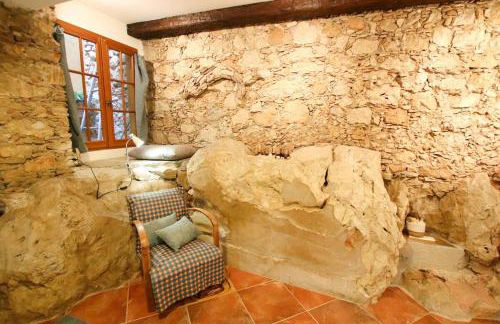 ROCHE-Rock in the heart of the Old Town - Foto 56