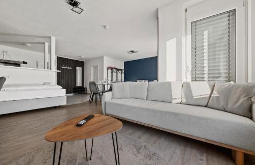 RANGE - 2 Apartments - Küche - WLAN - Netflix - Balkon - 1-6 Personen - Foto 7