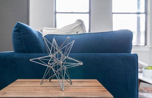 CozySuites Music Row Elegant 1BR w free parking 15 - Foto 13