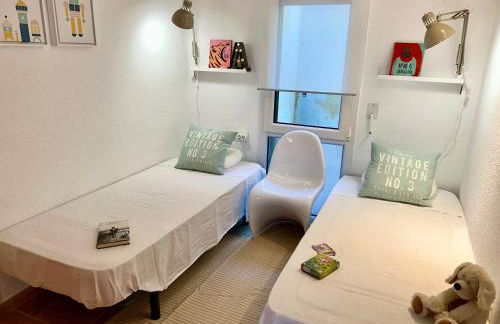 Apartament reformat, Wi Fi, parking, piscina, AC - Foto 10