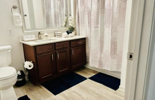 Cozy & Chic Frisco Scape - Foto 16