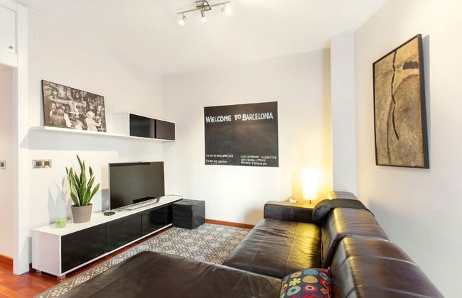 Centric Apartment Fira - Photo 9