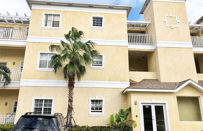 Luxury Condo at Venito - Foto 1