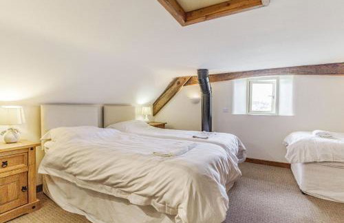 The Rumblings 3 - Photo 12