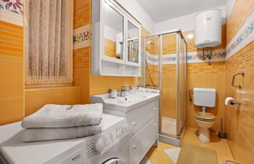 Villa Vlacich for 8 people near Labin - Rabac with heated pool, sea view & kids playground - only 2 km from the beach - Foto 32