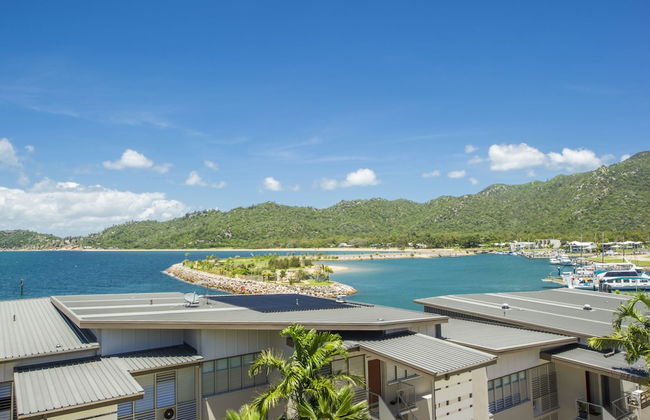 1 Bright Point Apartment 1503 - Photo 1