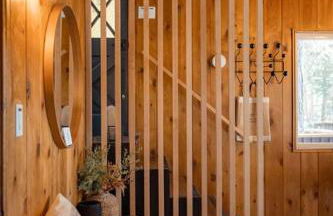 Lightfoot Cabin Mid-Century Perfect Romantic Getaway Hot Tub Sauna - Foto 19