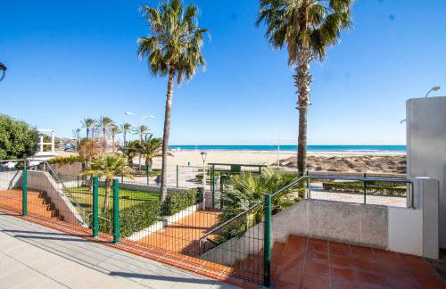 ESPACIO 15 - Primera Línea de Playa - Photo 36