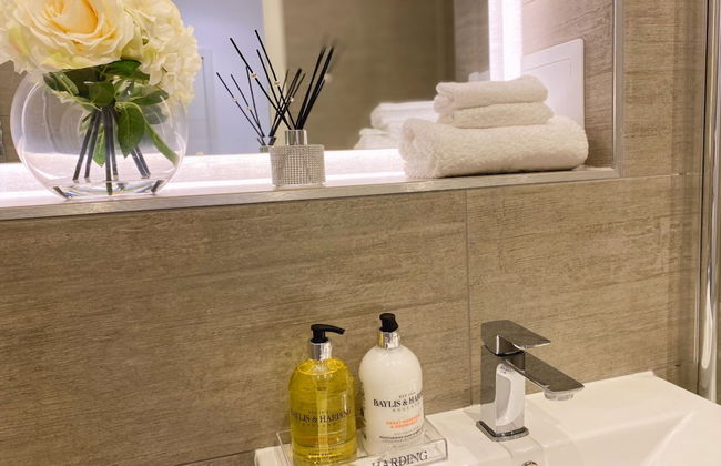 Newpointe Luxury Serviced Apartment at the Atrium - Foto 19