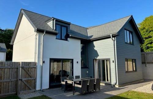 No 1 The Paddock - Spacious holiday home with a hot tub - Foto 1