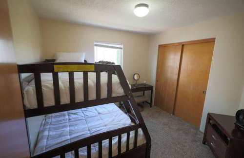 Home near Balloon Fiesta Park! - Photo 17