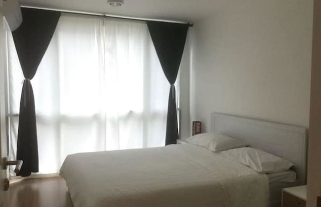 Chateau In Town By Renvio - Photo 8