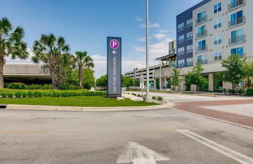 The Magic Haven at The Domain - ATX - Foto 33