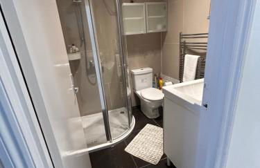 Supreme Apartment - Near Tube Stations & Free Parking - Foto 14