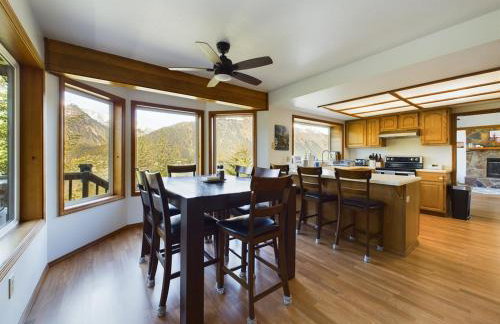 Breathtaking Ocean, Mountain & Juneau Views - Foto 16