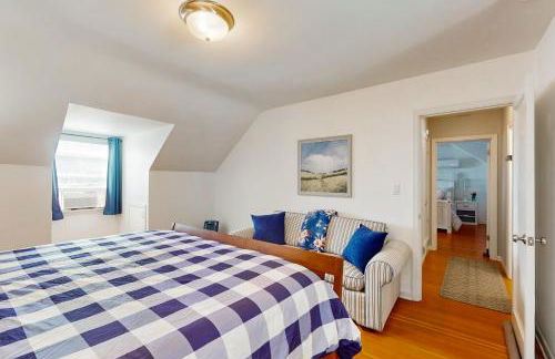 Farmhouse Minus the Farm - Foto 16