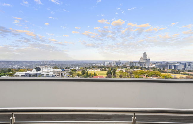 Illovo Central Apartments - Photo 43