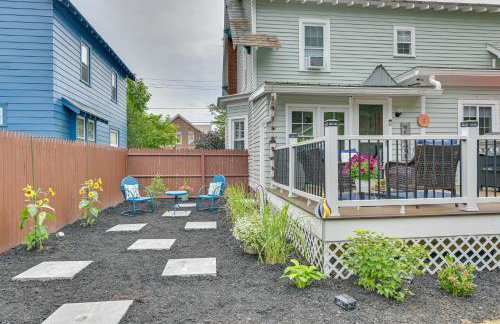 Family-Friendly Glens Falls Home with Sun Porch - Foto 39