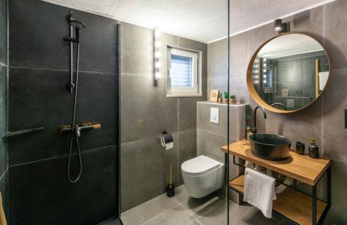 Bella Casa Eta - Photo 25