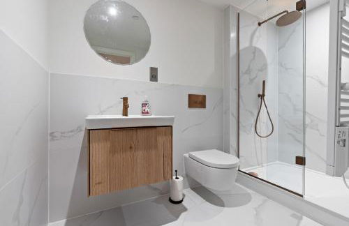 Leeds Centre Modern Luxury Duplex 2-bedroom apartment - Foto 20