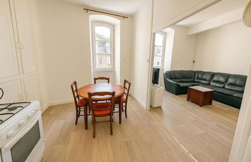 Appartement rénové avec 2 chambres et espace bien-être Lavelanet - Foto 8