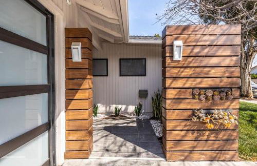 Luxury 3BR with Cabana Oasis Pool & Style - Foto 68