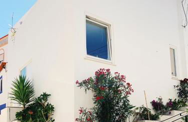 Modern Beautiful House - Photo 23