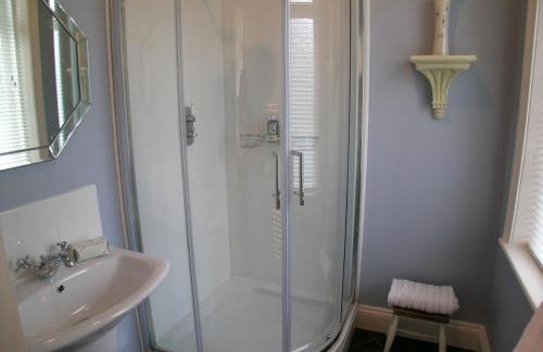 Ted's House - Photo 9